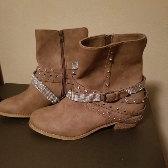 Not Rated Shoes - Womans Boots
